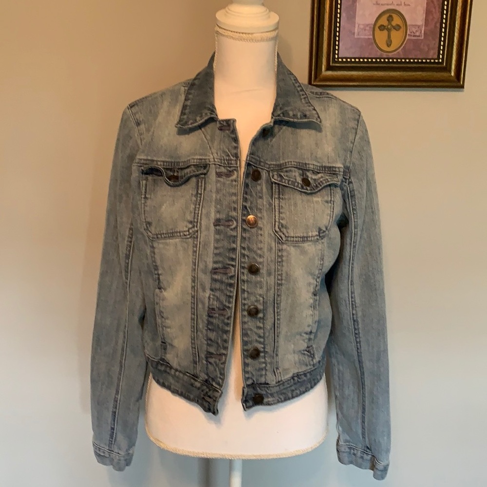 Like new! American Rag denim jacket
